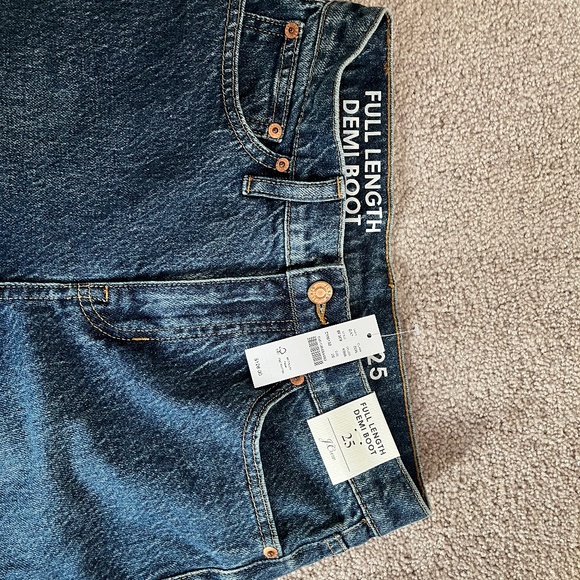 J. CREW JEANS FULL LENGTH DEMI BOOTCUT JEANS IN SIZE 25 - Picture 7 of 8